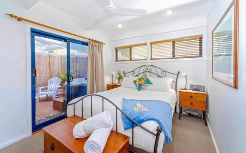 Coast Yamba - Adults Only - C Tourism 14