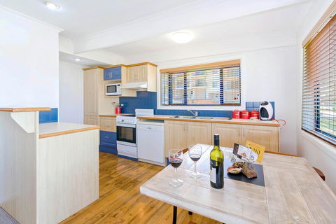 Coast Yamba - Adults Only - C Tourism 8