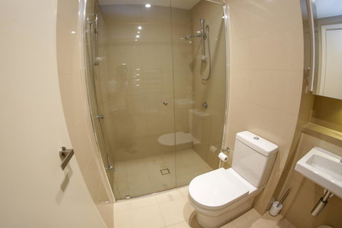 Olympic Park Sunshine 2 Bedrooms Apts With Private Parking - C Tourism 18