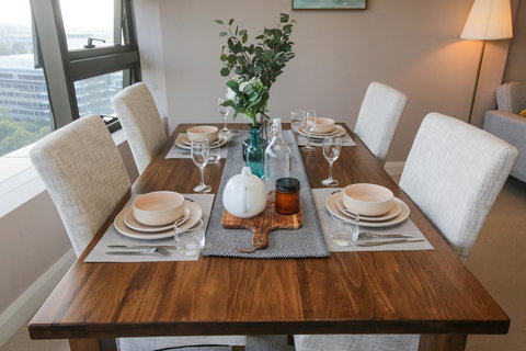 Olympic Park Sunshine 2 Bedrooms Apts With Private Parking - C Tourism 11