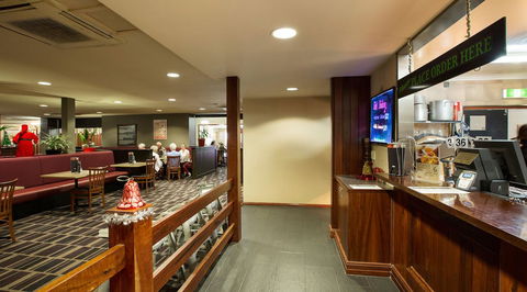 Boomerang Hotel - C Tourism 38