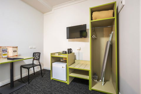 Boomerang Hotel - C Tourism 12
