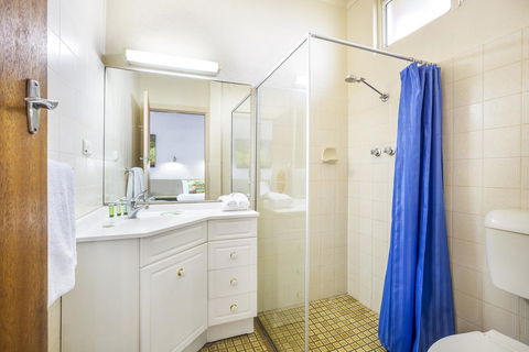 Boomerang Hotel - C Tourism 17