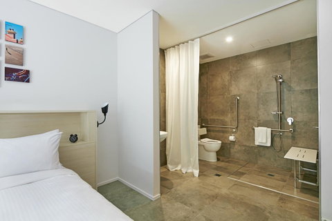Veriu Camperdown - C Tourism 29