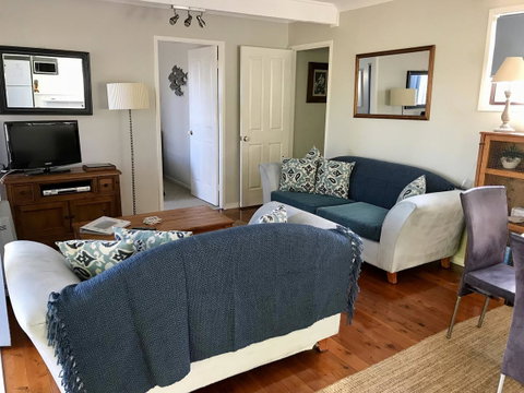 Lakeview Cottage - C Tourism 8
