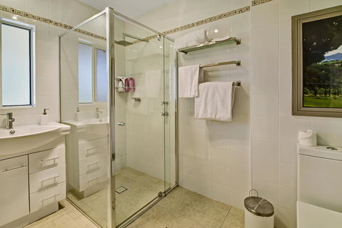 Bundanoon Lodge - C Tourism 40