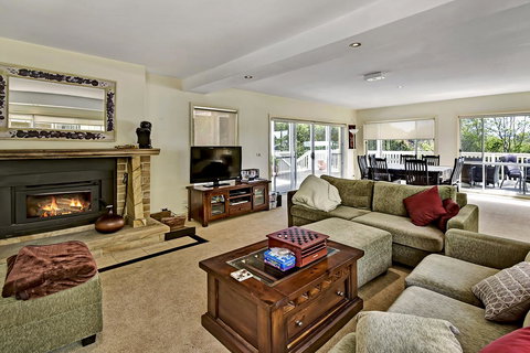 Bundanoon Lodge - C Tourism 32