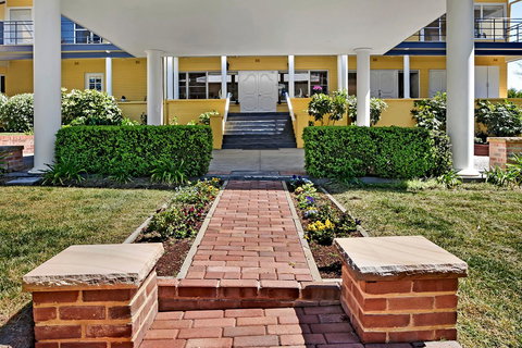 Bundanoon Lodge - C Tourism 18