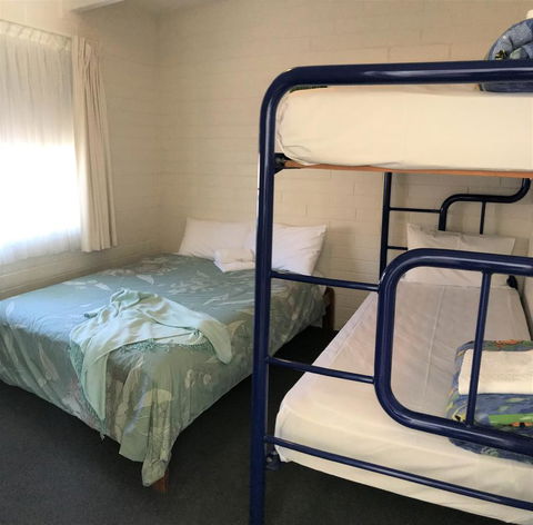 Kon Tiki Apartments - C Tourism 23