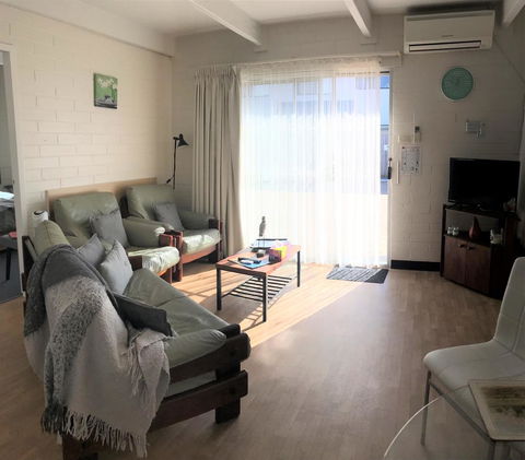 Kon Tiki Apartments - C Tourism 24