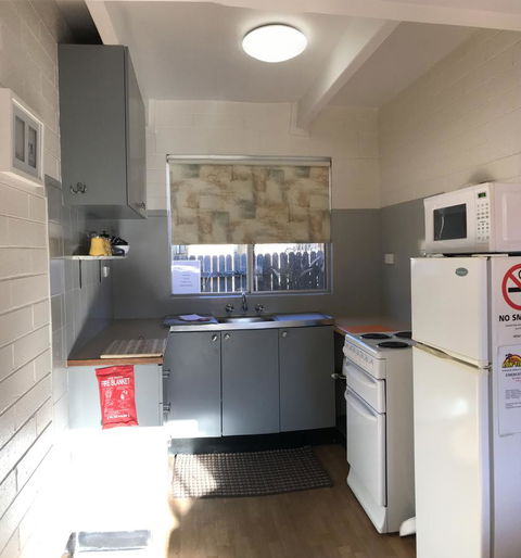 Kon Tiki Apartments - C Tourism 17