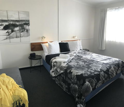 Kon Tiki Apartments - C Tourism 5