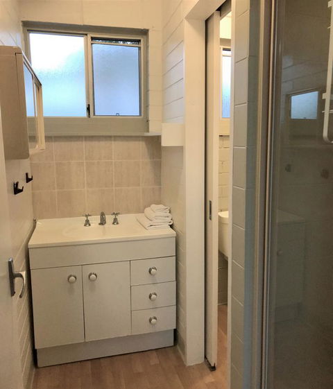 Kon Tiki Apartments - C Tourism 13