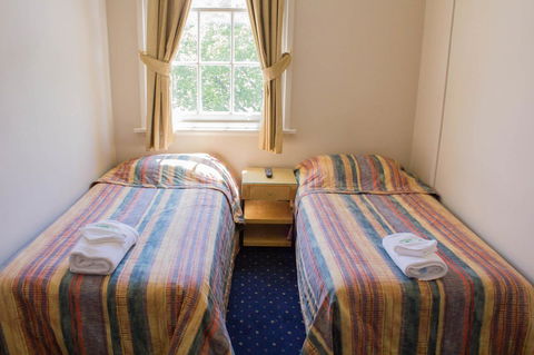 Gardners Inn Hotel - C Tourism 32