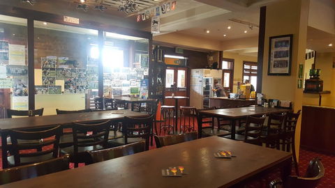 Gardners Inn Hotel - C Tourism 15
