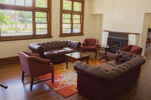 Gardners Inn Hotel - C Tourism 10