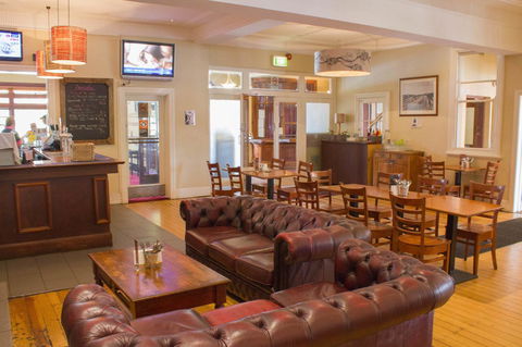 Gardners Inn Hotel - C Tourism 8