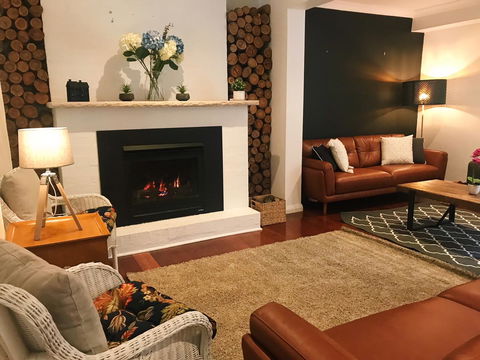 Bowral Escape - C Tourism 15