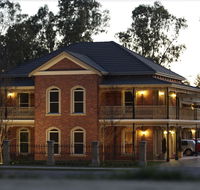 Carlyle Suites  Apartments - C Tourism