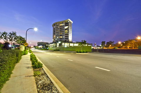 Nomikis\'On The Avenue - C Tourism 10
