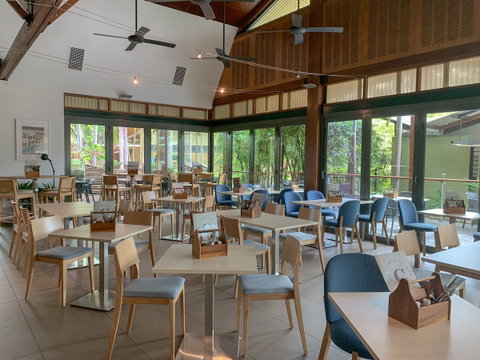 Mercure Darwin Airport Resort - C Tourism 9