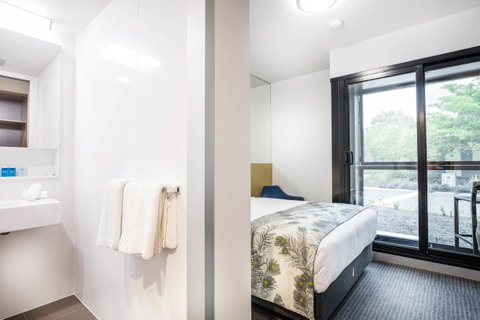 Mercure Darwin Airport Resort - C Tourism 10
