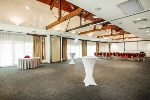 Mercure Darwin Airport Resort - C Tourism 37
