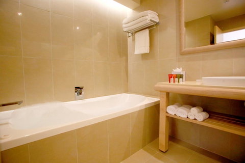 Crowne Plaza Alice Springs Lasseters, An IHG Hotel - C Tourism 30
