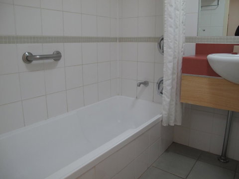 Crowne Plaza Alice Springs Lasseters, An IHG Hotel - C Tourism 5