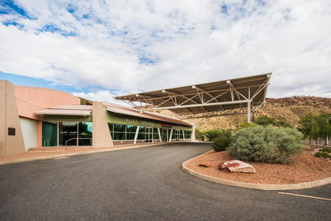 Crowne Plaza Alice Springs Lasseters, An IHG Hotel - C Tourism 11