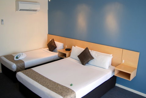 Stay At Alice Springs Hotel - C Tourism 25