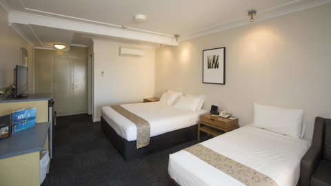 Stay At Alice Springs Hotel - C Tourism 4