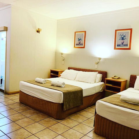 Pine Tree Motel - C Tourism 24