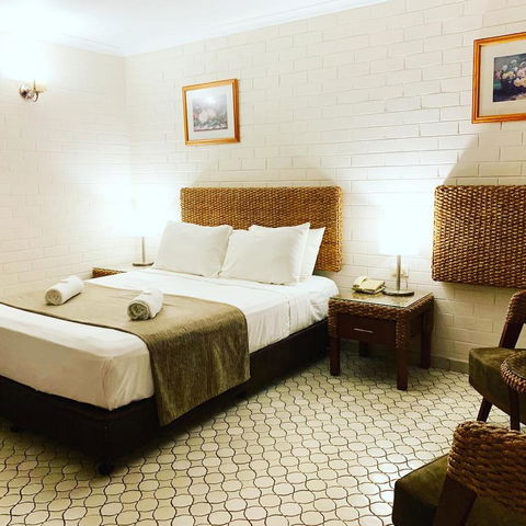Pine Tree Motel - C Tourism 25