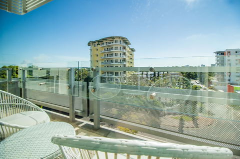 ZEN BY THE WATER - Esplanade Darwin Retreat - C Tourism 34