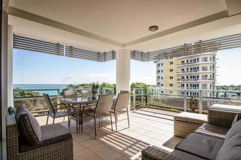 ZEN BY THE WATER - Esplanade Darwin Retreat - C Tourism 3