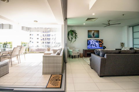 ZEN BY THE WATER - Esplanade Darwin Retreat - C Tourism 40