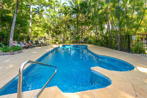 Oasis Tourist Park - C Tourism 0
