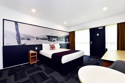 Mercure Alice Springs Resort - C Tourism 17