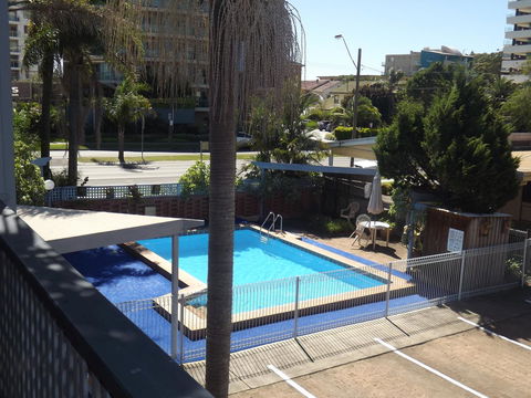 Golden Sands Motor Inn - C Tourism 9