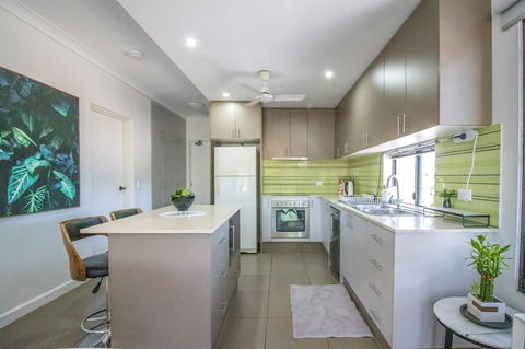 ZEN QUEST - The NOMADS PAD Near Nightcliff Markets & Sunset Foreshore - C Tourism 26