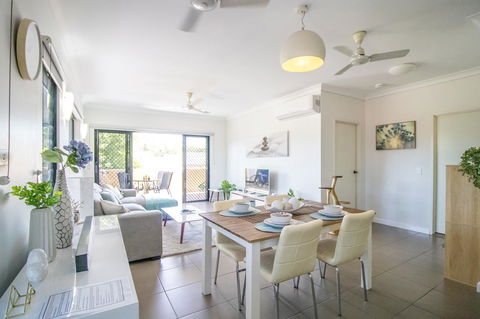 ZEN QUEST - The NOMADS PAD Near Nightcliff Markets & Sunset Foreshore - C Tourism 14