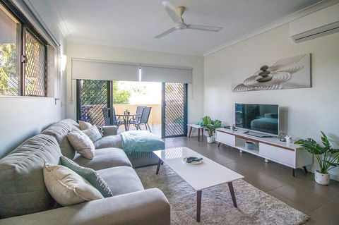 ZEN QUEST - The NOMADS PAD Near Nightcliff Markets & Sunset Foreshore - C Tourism 2