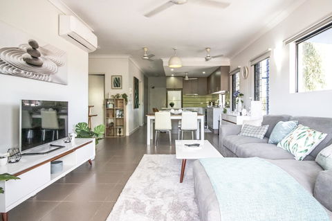 ZEN QUEST - The NOMADS PAD Near Nightcliff Markets & Sunset Foreshore - C Tourism 1