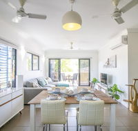 ZEN QUARTERS - The NOMADS PAD Near Nightcliff Markets  Sunset Foreshore - C Tourism