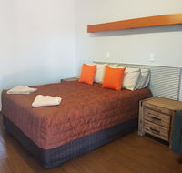 Safari Lodge Motel - C Tourism