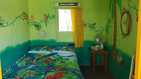 Alice\'s Secret Travellers Inn - C Tourism 36