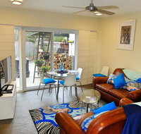 Rock Wallaby - C Tourism