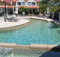 Nelson Bay Breeze - C Tourism