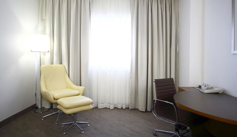 Novotel Canberra - C Tourism 16